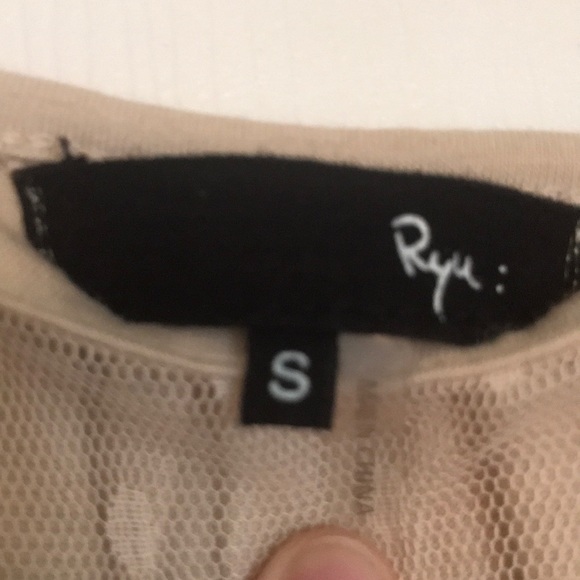 Cream dress/also underdress!Cardigan not included! - Picture 5 of 5